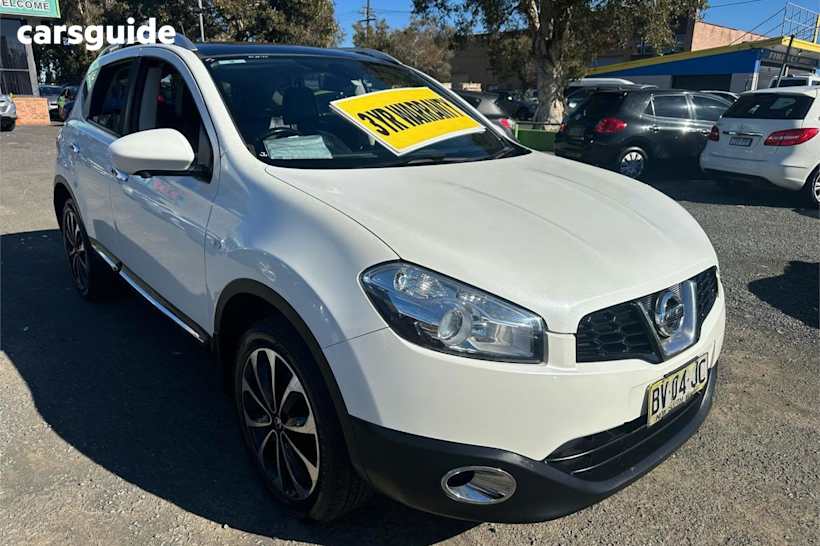White 2013 Nissan Dualis Wagon TI-L (4X2)
