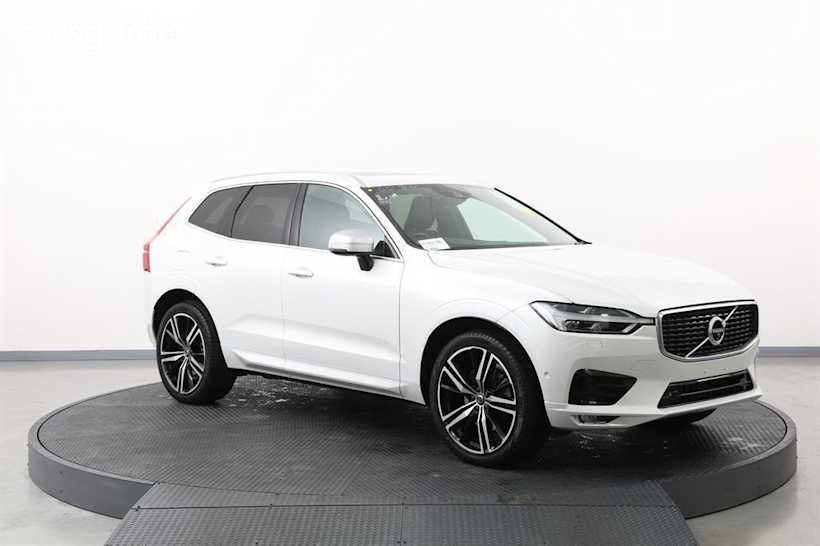 White 2019 Volvo XC60 Wagon T6 R-Design