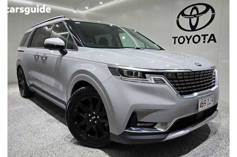 Grey 2020 Kia Carnival Wagon Platinum