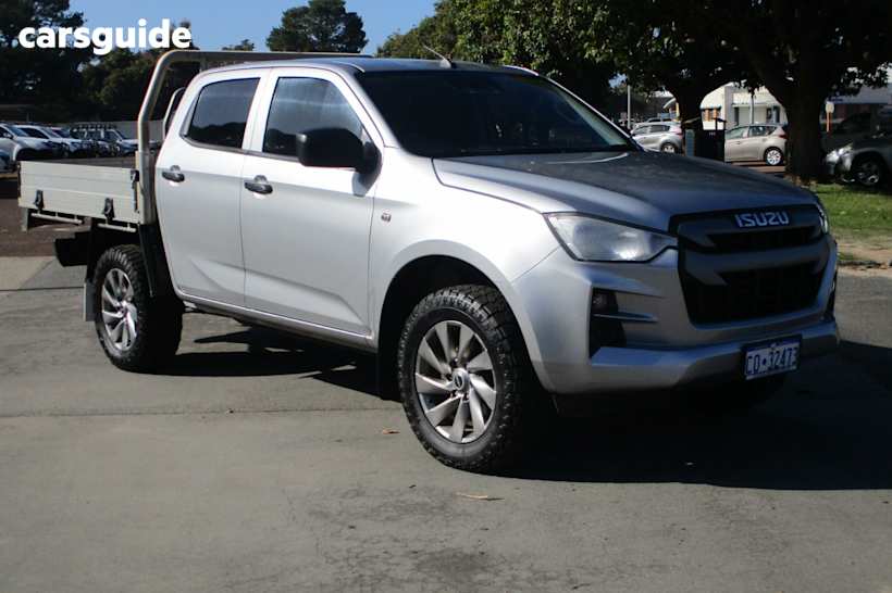 Silver 2022 Isuzu D-MAX Crew Cab Chassis Sx (4X4)