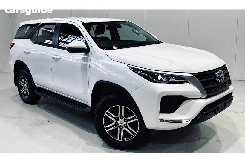White 2023 Toyota Fortuner Wagon GXL 4X4