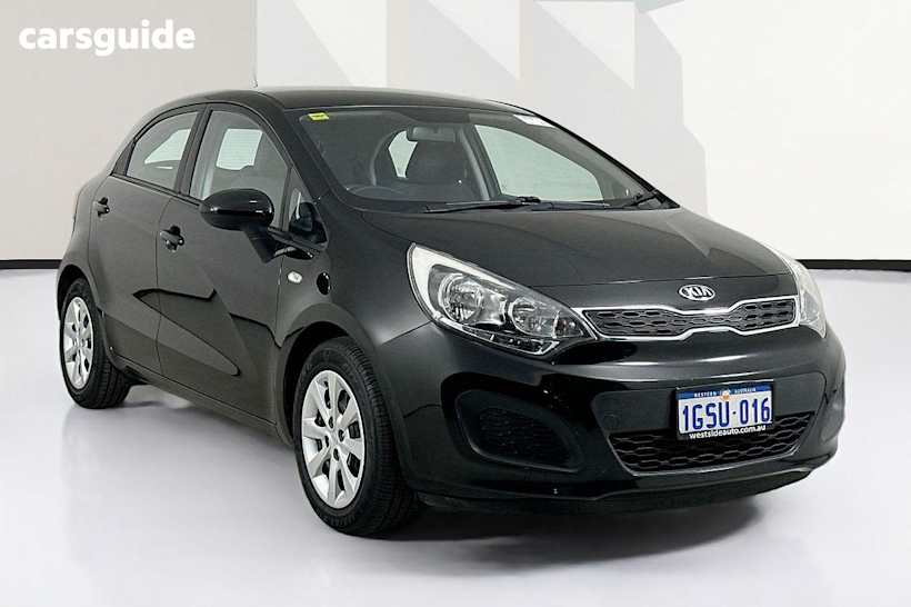 Black 2014 Kia RIO Hatchback S
