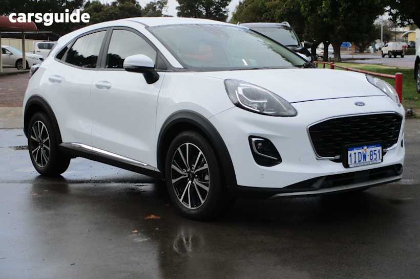 White 2022 Ford Puma Hatchback