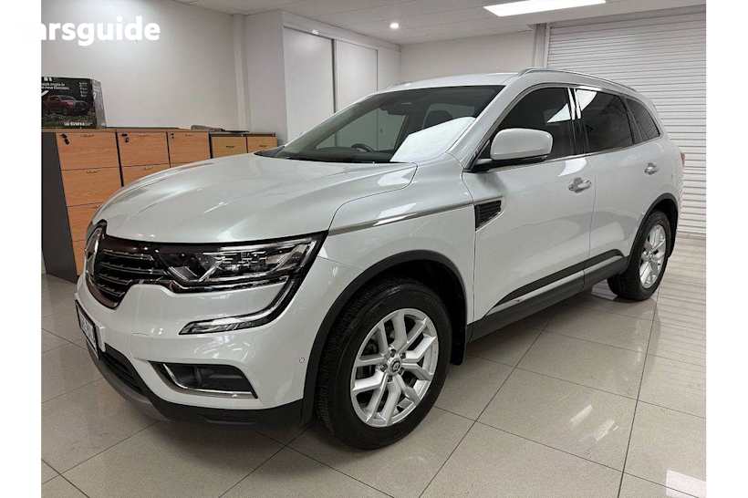 White 2017 Renault Koleos Wagon ZEN (4X2)