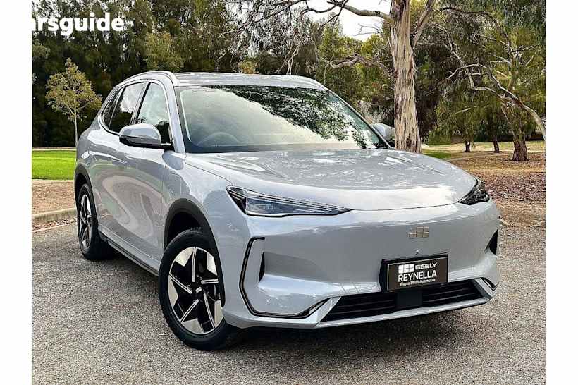 Silver 2025 Geely EX5 Wagon Complete