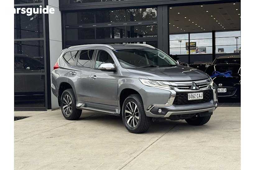 Grey 2019 Mitsubishi Pajero Sport Wagon GLS (4X4) 5 Seat