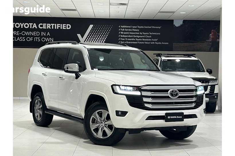 White 2022 Toyota Landcruiser Wagon SAHARA 4X4