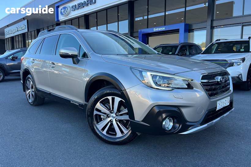 Black 2018 Subaru Outback Wagon 2.5I Premium