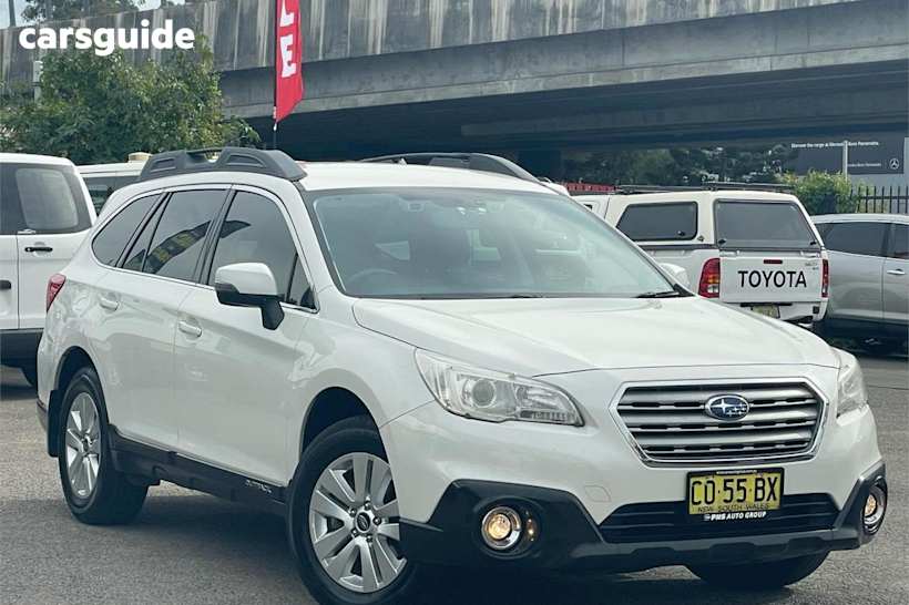 White 2017 Subaru Outback Wagon 2.0D