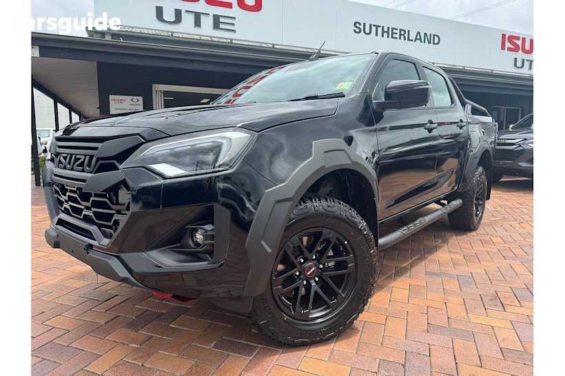 Black 2024 Isuzu D-MAX Crew Cab Utility Blade