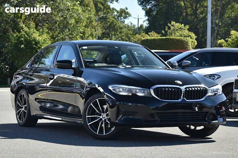 Black 2022 BMW 3 Sedan 25i