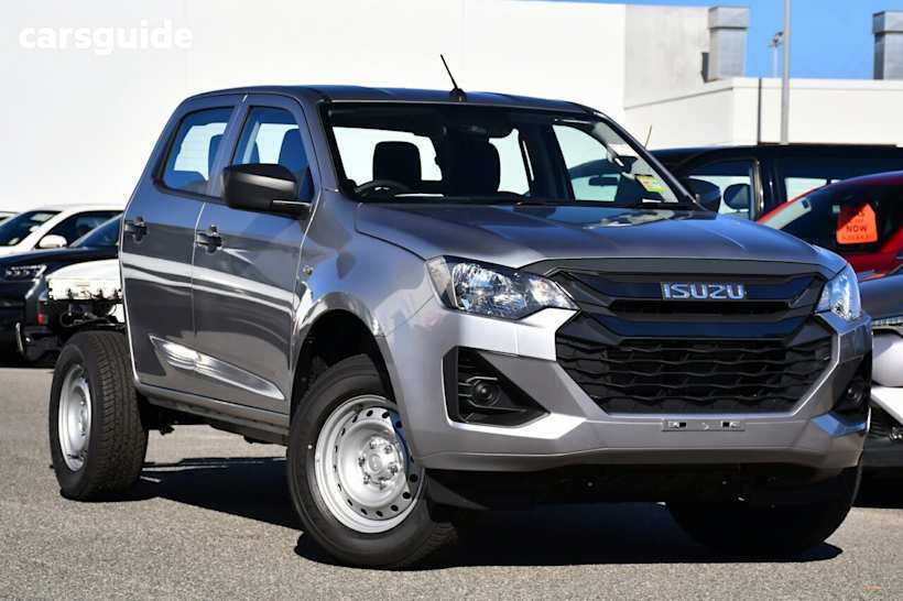 2025 Isuzu D-MAX Crew Cab Chassis SX (4X4)