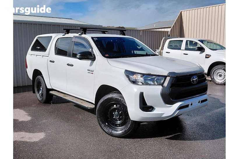 White 2022 Toyota Hilux Ute Tray SR 4X4