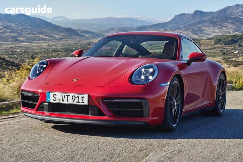 2025 Porsche 911 Coupe Carrera 4 GTS