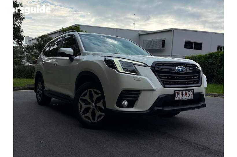 White 2023 Subaru Forester Wagon 2.5I (awd)