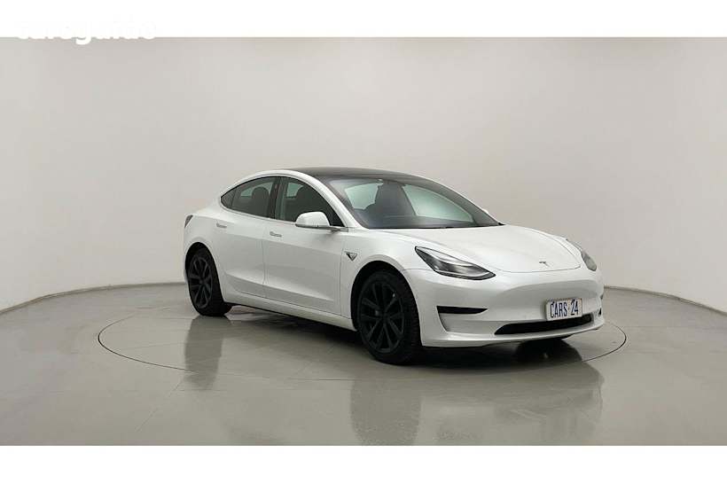 2019 Tesla Model 3 Sedan Standard Range Plus