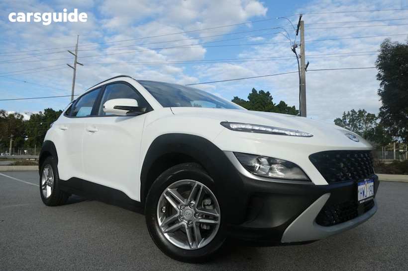 White 2023 Hyundai Kona Wagon (FWD)