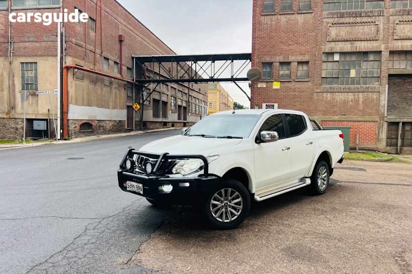 2017 Mitsubishi Triton Dual Cab Utility Gls (4X4)