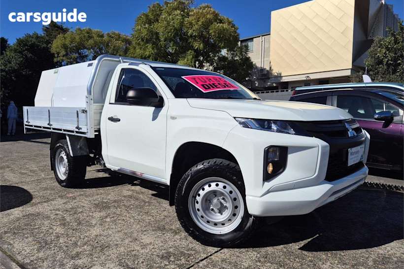 White 2020 Mitsubishi Triton Cab Chassis GLX (4X4)
