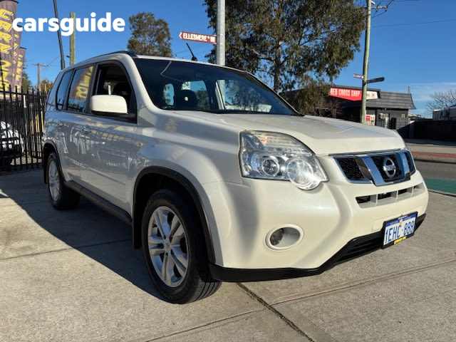 White 2013 Nissan X-Trail Wagon St (Fwd)