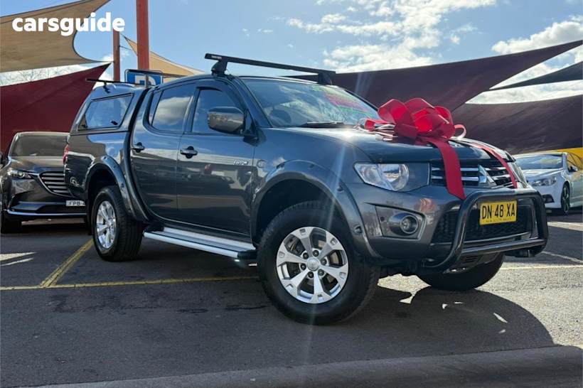 Silver 2010 Mitsubishi Triton Double Cab Utility Glx