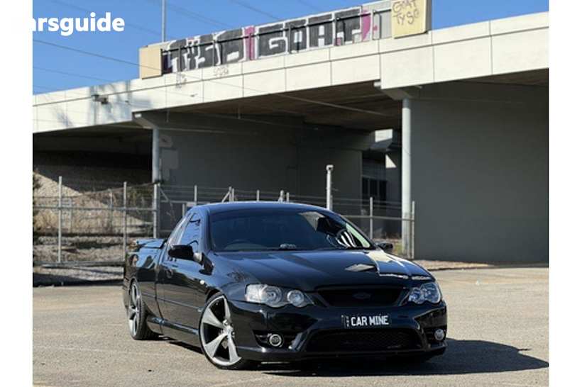 Black 2005 FPV Super Pursuit Ute Tray R