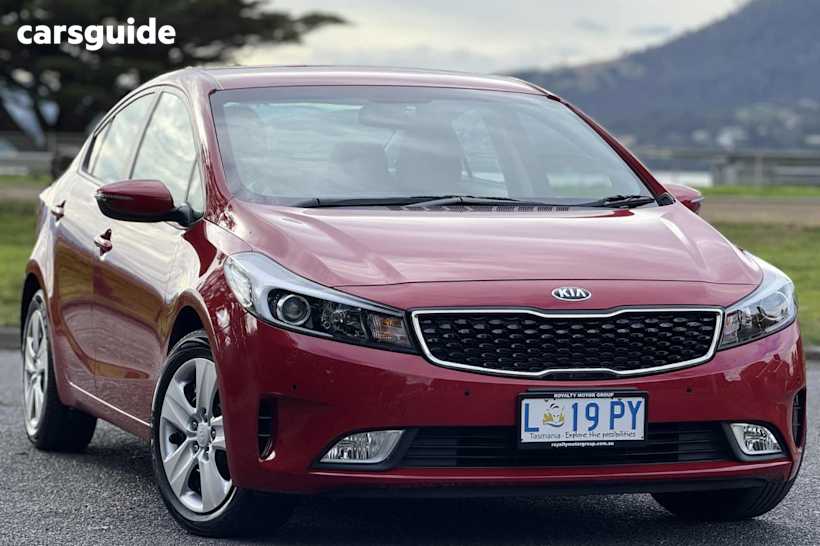 Red 2017 Kia Cerato Sedan S (Av)