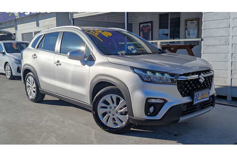 Silver 2023 Suzuki S-Cross Hatch ALLGRIP 4X4