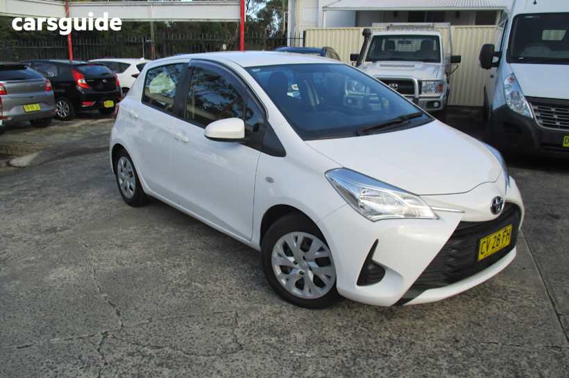 White 2019 Toyota Yaris Hatchback Ascent