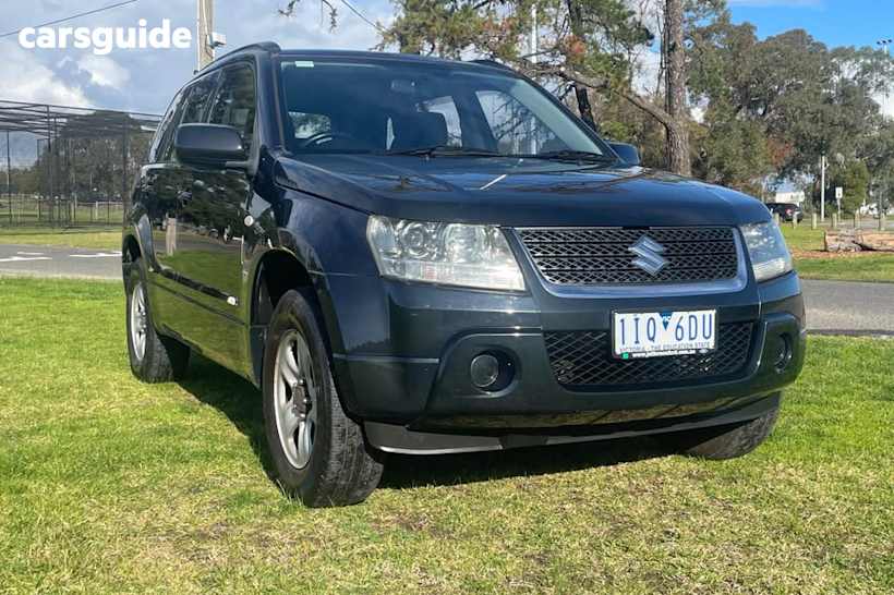 Black 2010 Suzuki Grand Vitara Wagon Adventure