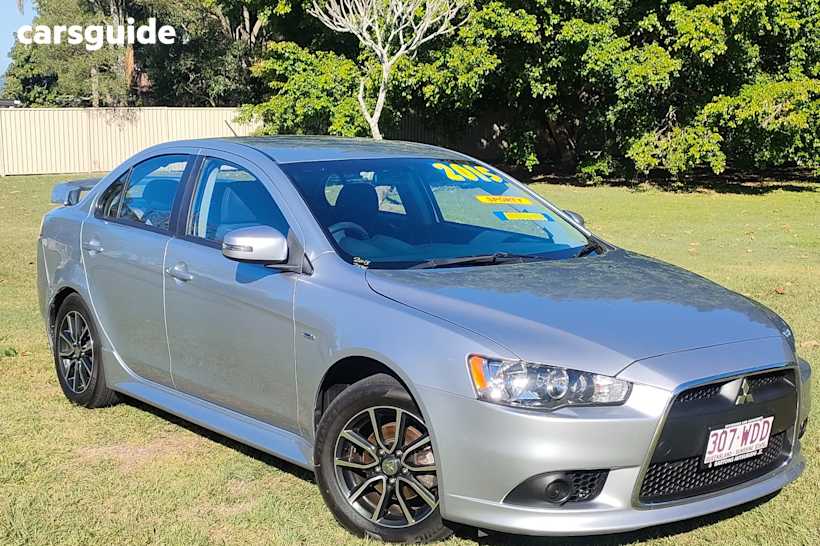 Silver 2015 Mitsubishi Lancer Sedan ES Sport