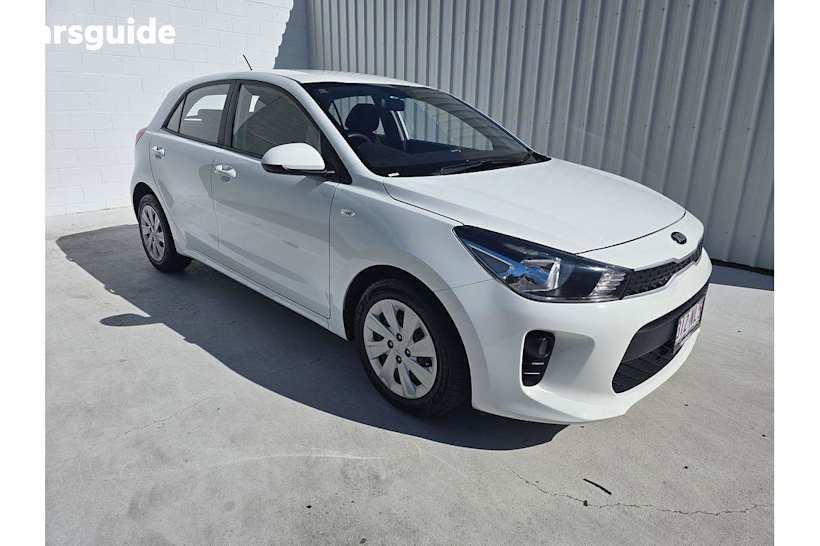 White 2020 Kia RIO Hatch S F