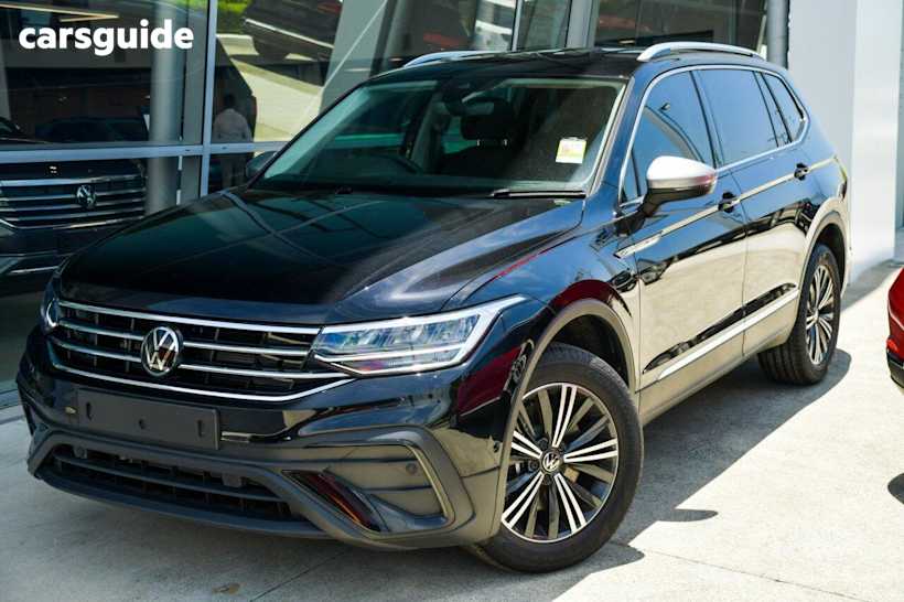 Black 2024 Volkswagen Tiguan Wagon Allspace 132Tsi Life
