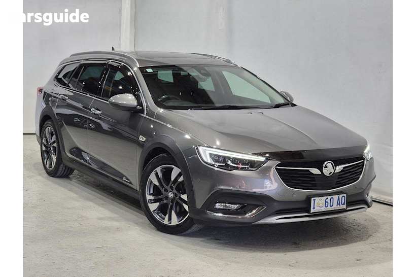 Grey 2018 Holden Calais Hatch V 4X4