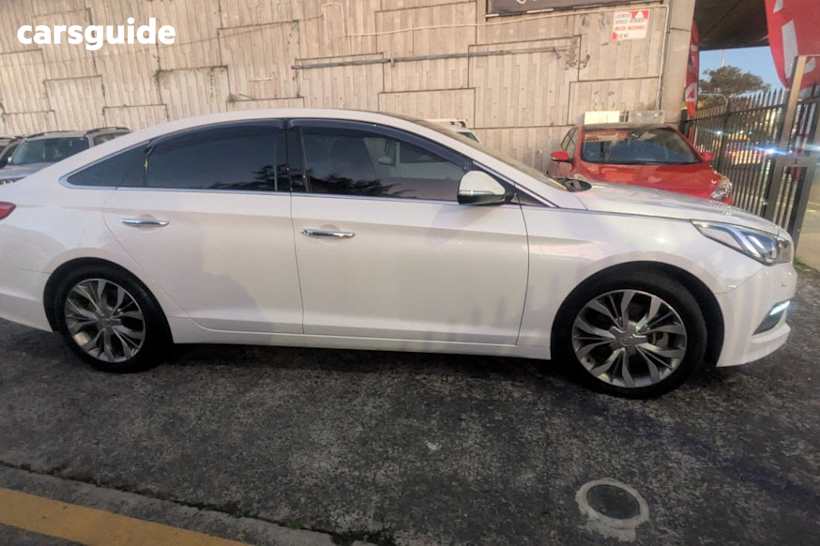 Silver 2016 Hyundai Sonata Sedan Premium