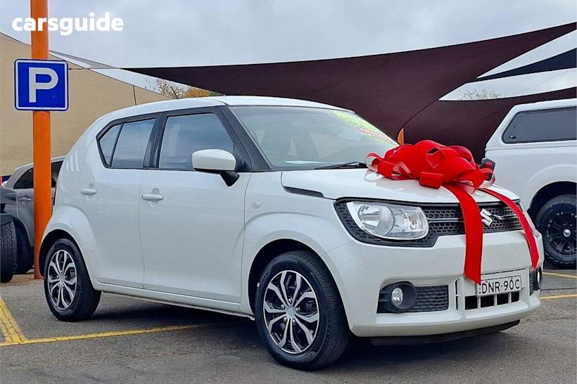 White 2016 Suzuki Ignis Wagon GL