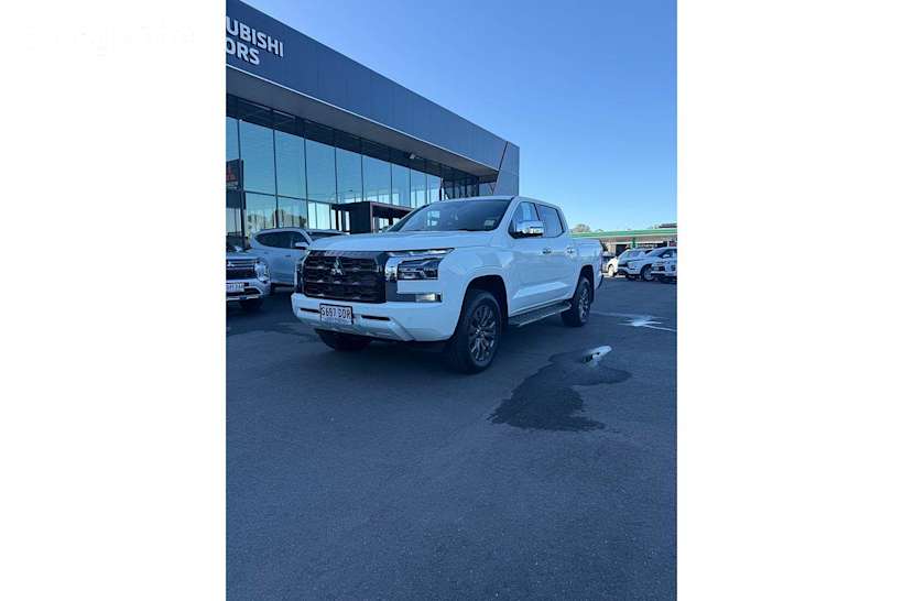 White 2024 Mitsubishi Triton Ute Tray GLS 4X4