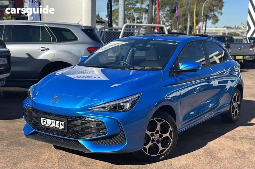 Blue 2024 MG MG3 Hatchback Essence