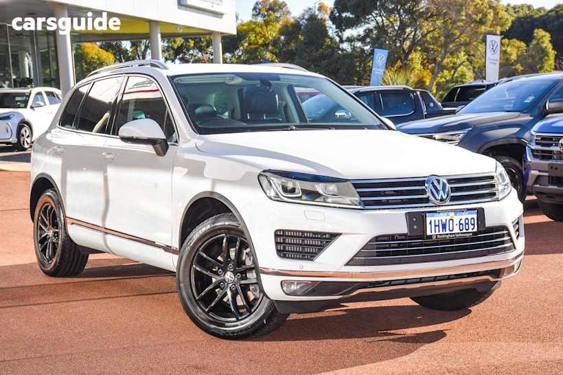 White 2017 Volkswagen Touareg Wagon 150 Tdi Element