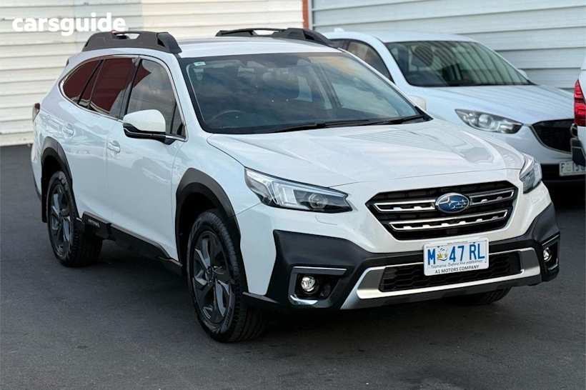 White 2022 Subaru Outback Wagon Awd