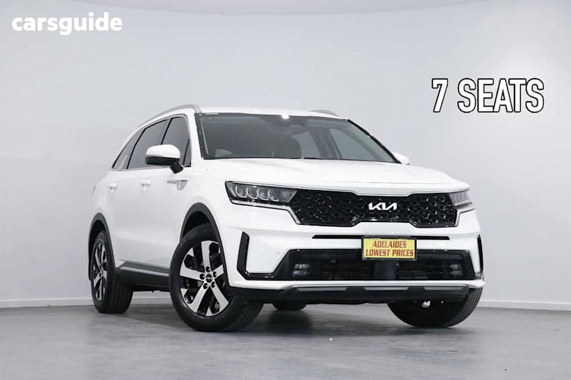 White 2022 Kia Sorento Wagon SPORT 4X4