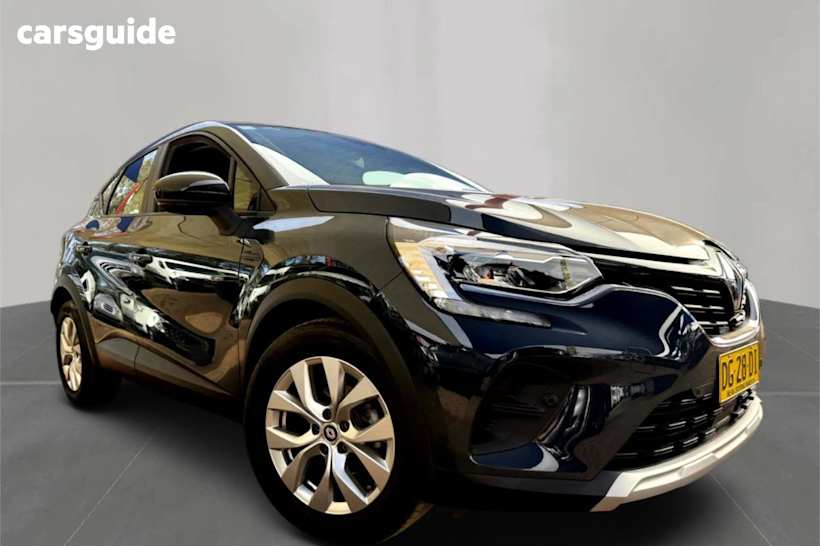 Blue 2022 Renault Captur Wagon Life