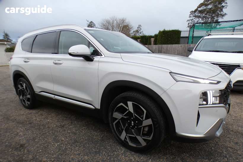 White 2023 Hyundai Santa FE Wagon Elite Crdi (Awd)