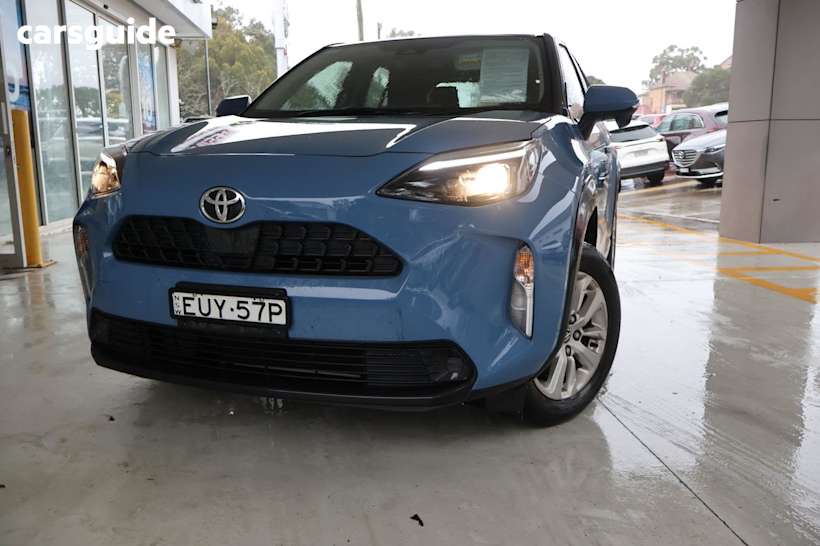 Blue 2022 Toyota Yaris Cross Wagon GX