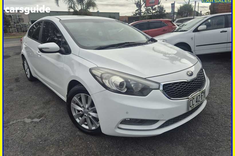 White 2015 Kia Cerato Sedan S Premium