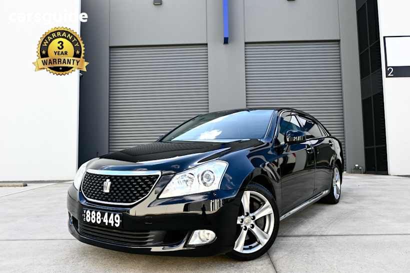 Black 2012 Toyota Crown Sedan MAJESTA (HYBRID)