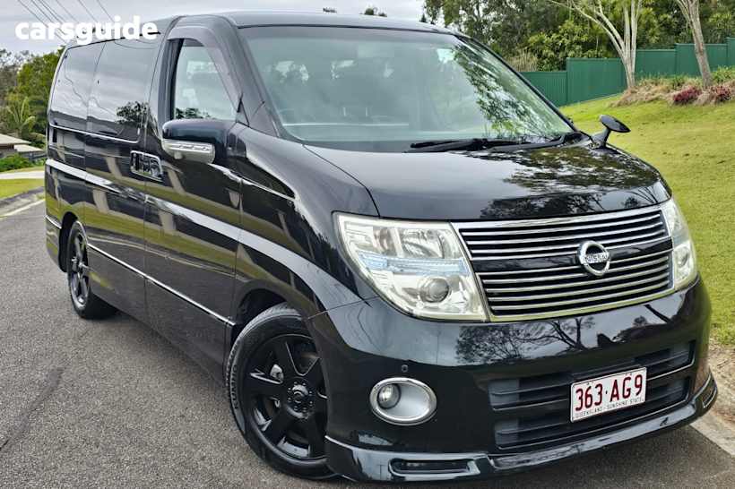 Black 2009 Nissan Elgrand Wagon