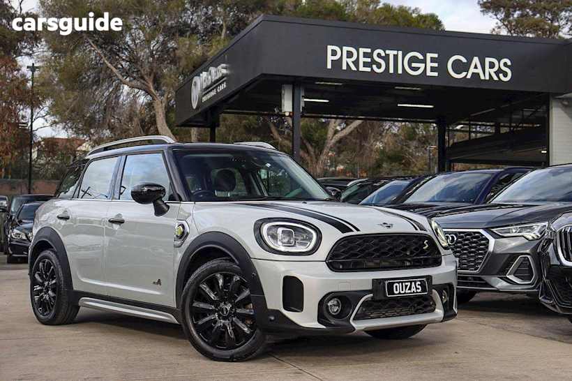 Silver 2020 Mini Countryman SUV COOPER SE SIGNATURE 4WD