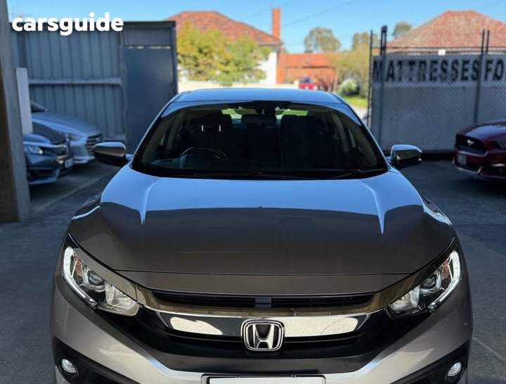 Silver 2018 Honda Civic Sedan VTI-L