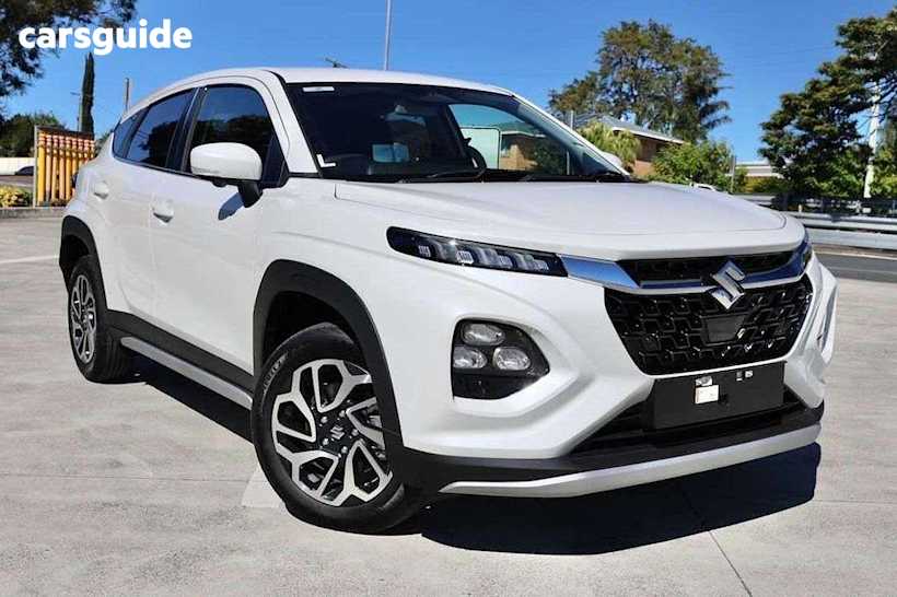 White 2025 Suzuki Fronx SUV HYBRID GLX F